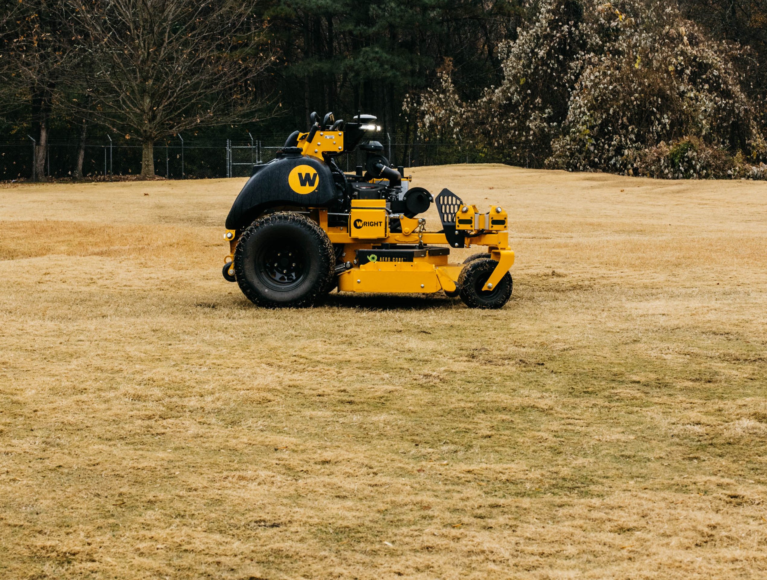 Autonomous discount commercial mower